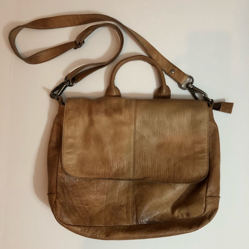 Leather bag